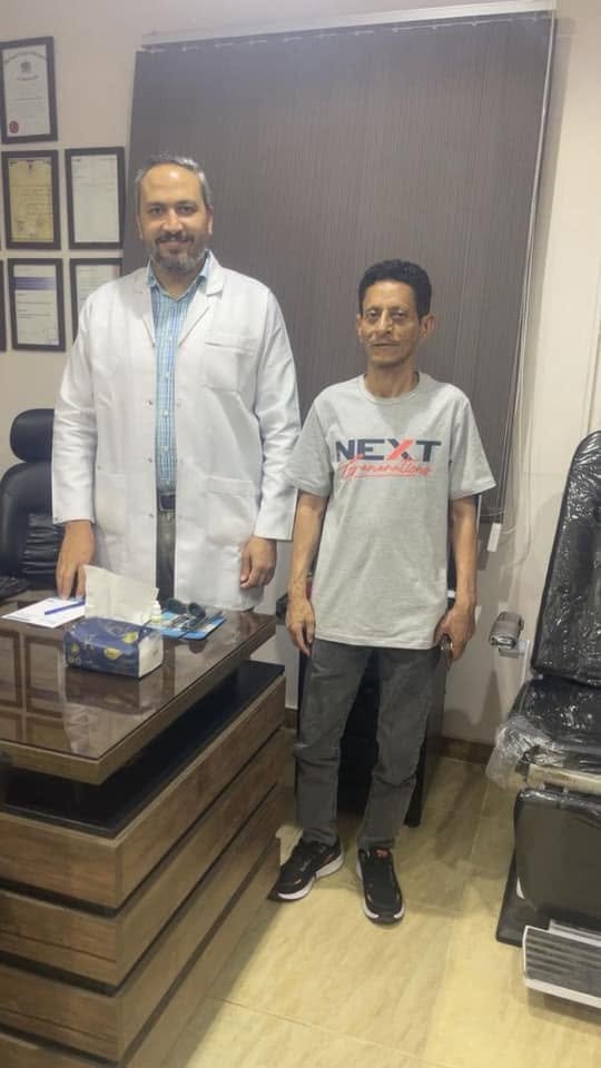 من داخل العيادة